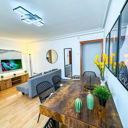 El Angel Del Pilar Turistea Apartman Zaragoza Kültér fotó