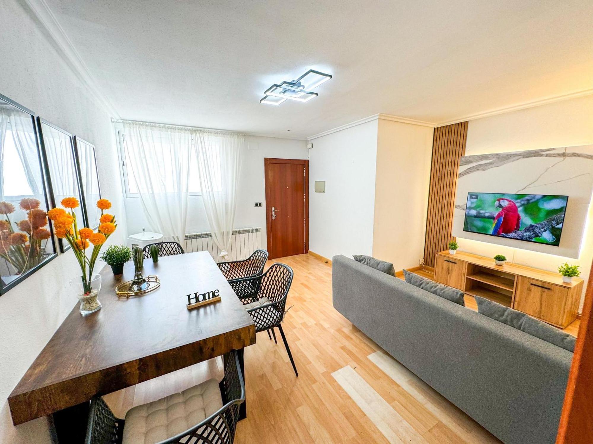 El Angel Del Pilar Turistea Apartman Zaragoza Kültér fotó