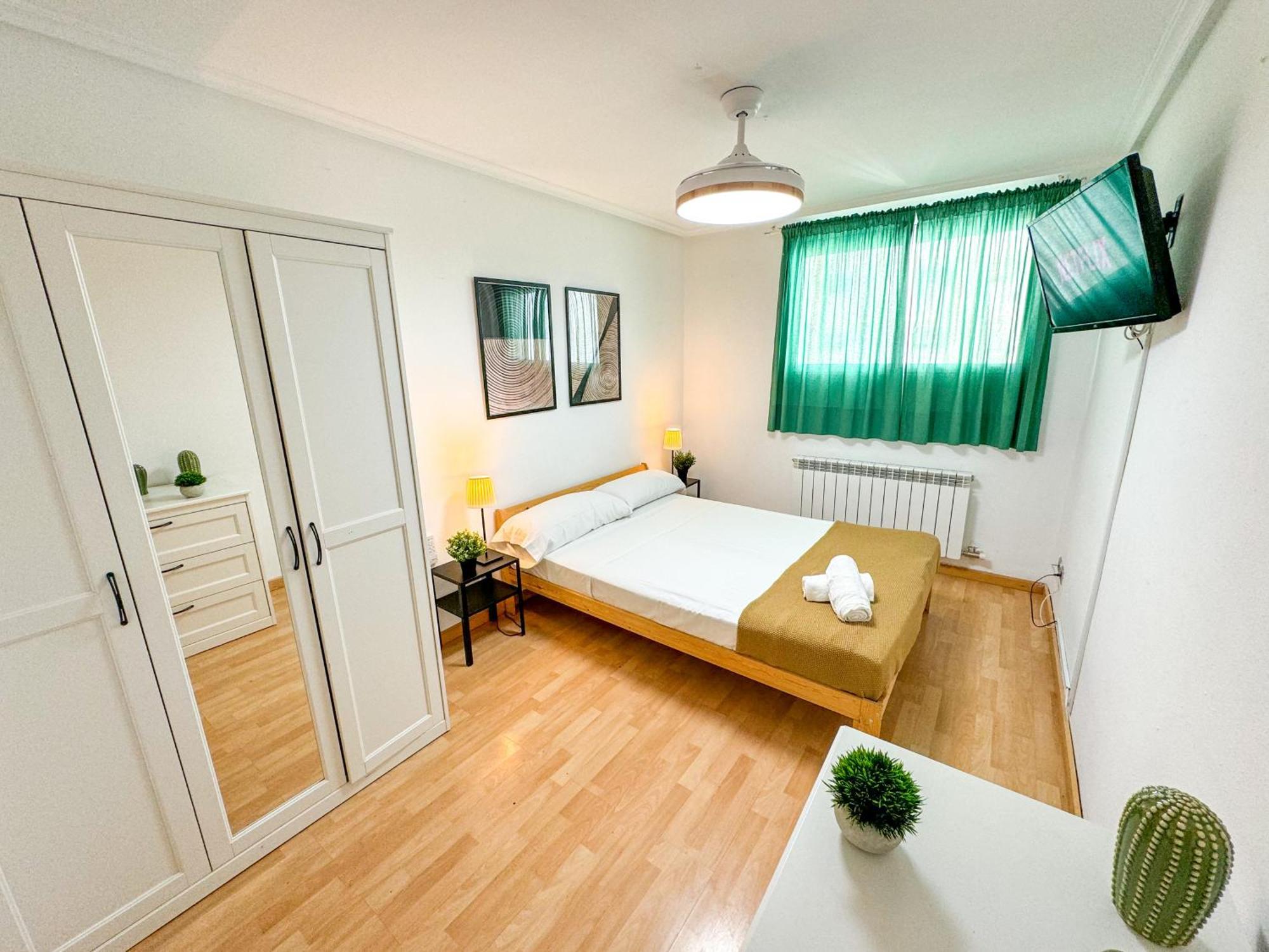 El Angel Del Pilar Turistea Apartman Zaragoza Kültér fotó