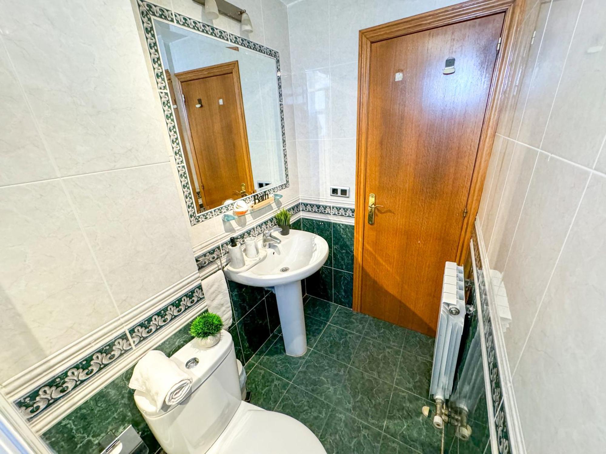 El Angel Del Pilar Turistea Apartman Zaragoza Kültér fotó