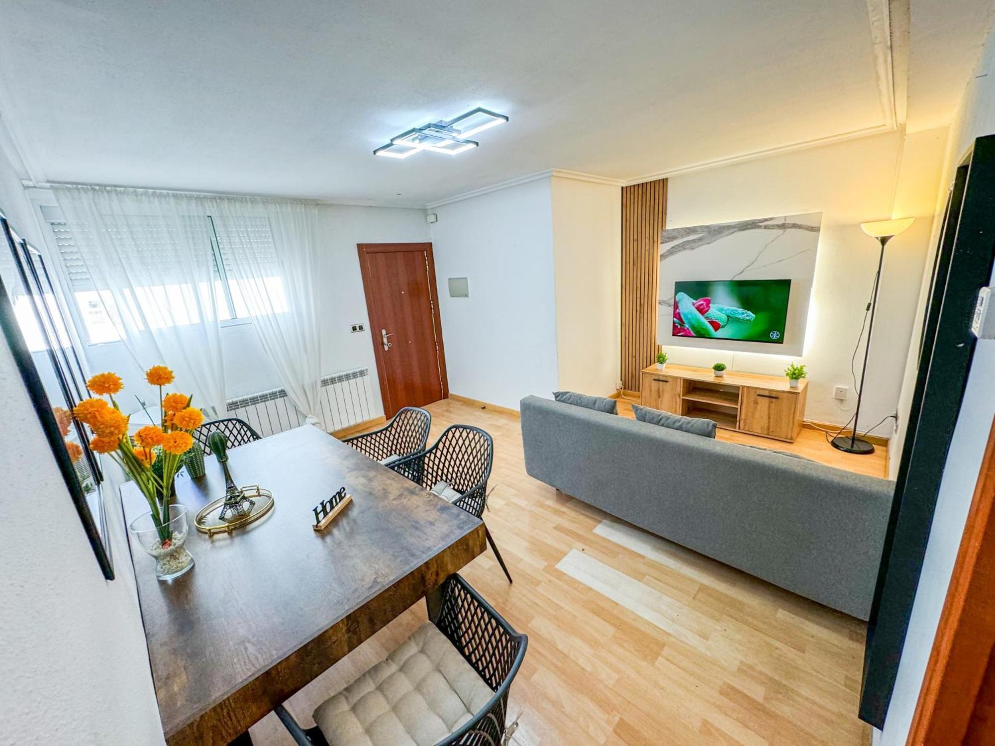 El Angel Del Pilar Turistea Apartman Zaragoza Kültér fotó